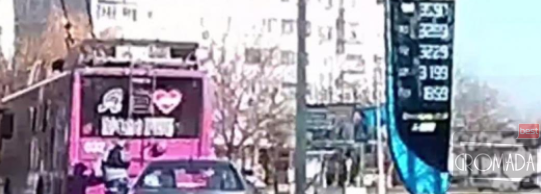 У Кременчуці електровелосипедист врізався у тролейбус