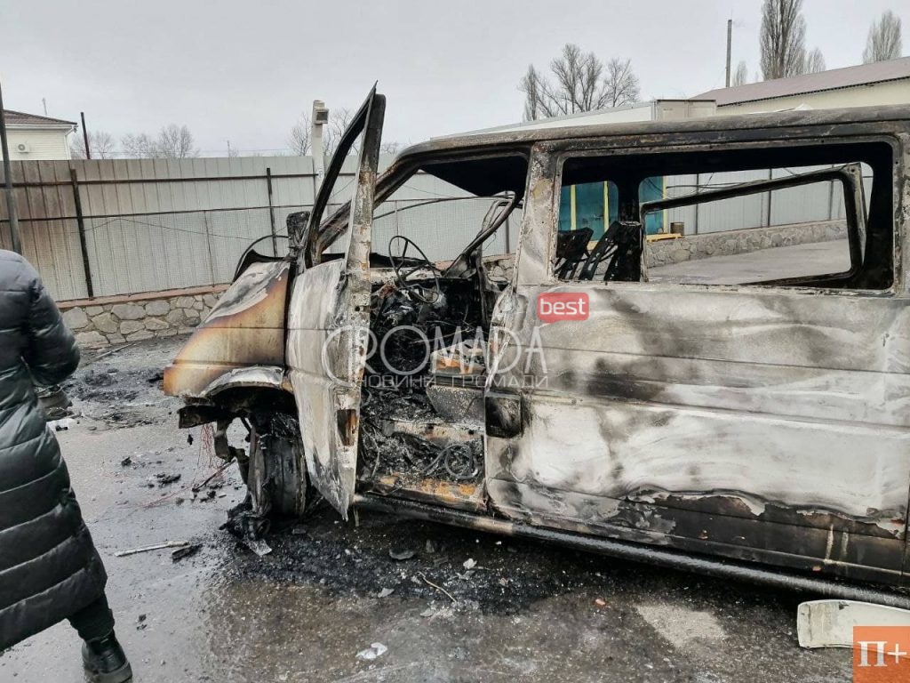 Деталі нічної пожежі у Кременчуці на АЗС водій згорів ФОТО