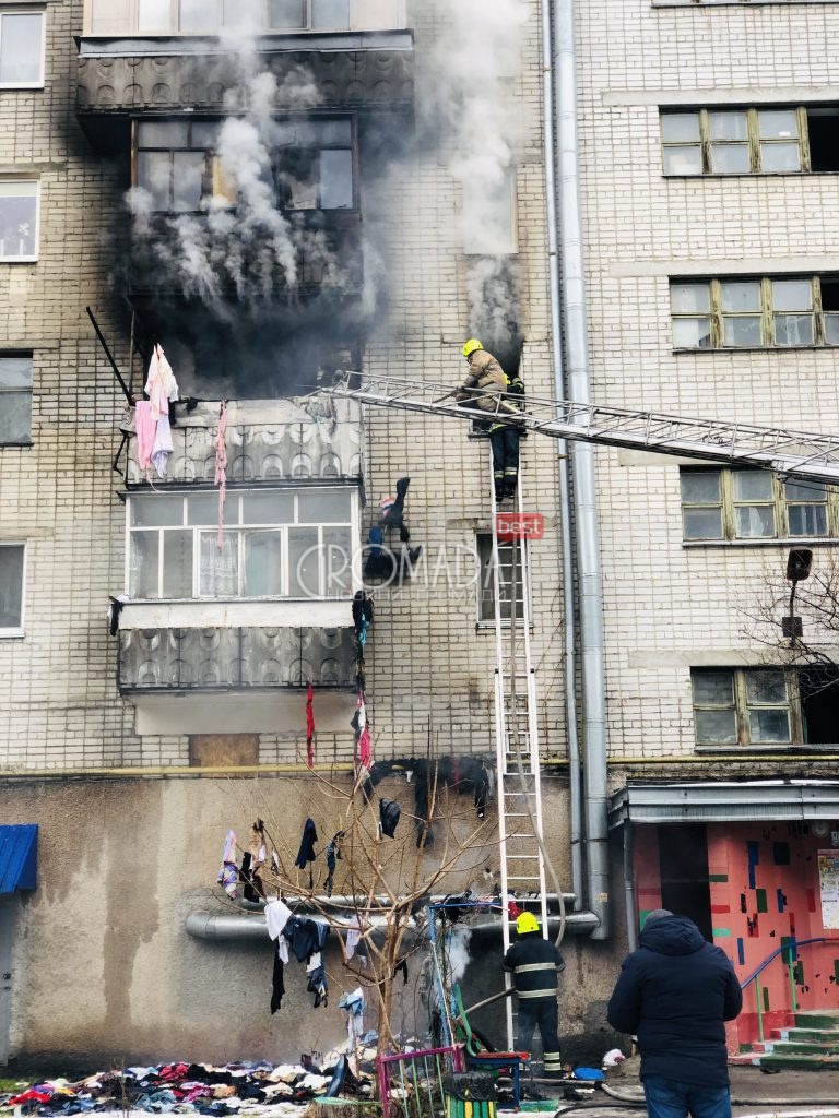 Кременчук пожежа на Сталінграда сильне задимлення ФОТО