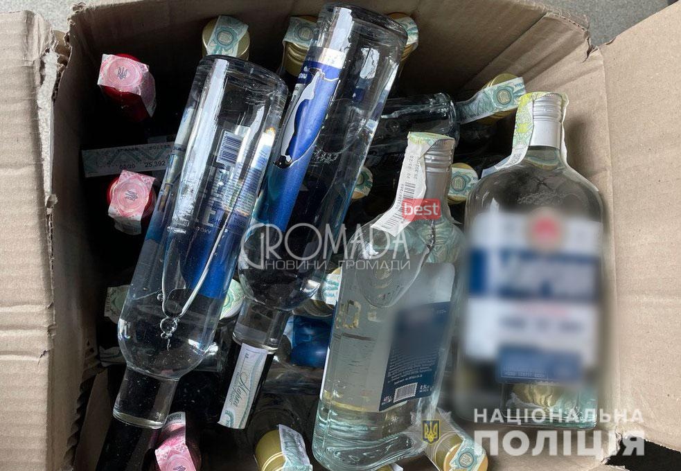 Понад 800 літрів алкогольної продукції вилучили на Полтавщині