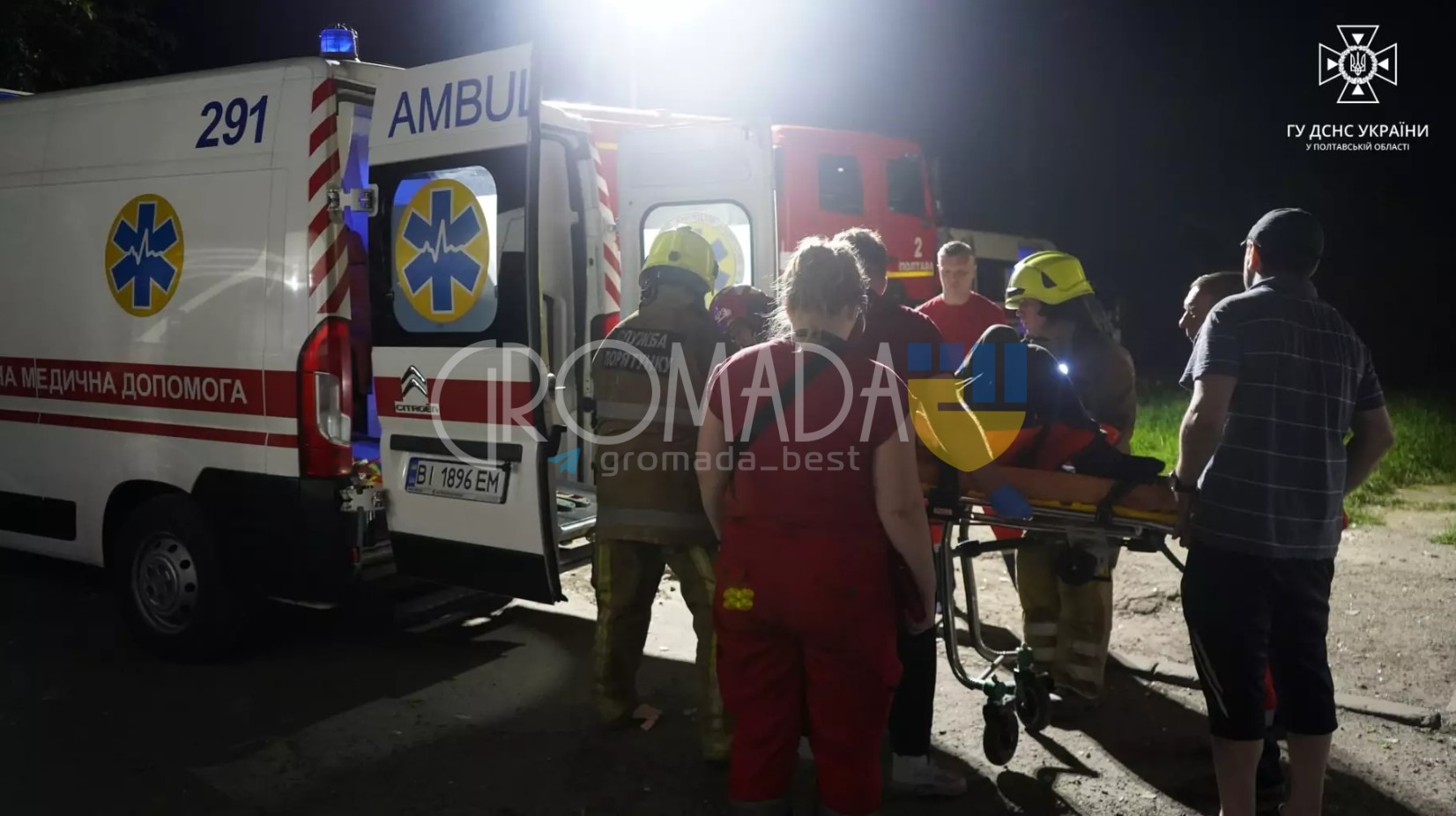 Вибух у багатоквартирному будинку в Полтаві: 3 постраждали, 2 госпіталізовано ФОТО